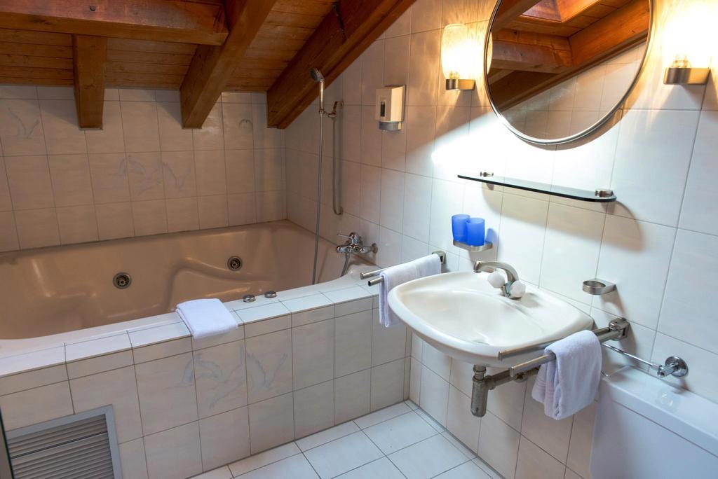 Bed & Breakfast Bijou Zermatt Kamer foto